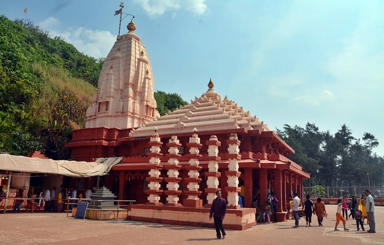 10 Must-Visit Temples in Ratnagiri: A Journey Through Mythology and History.